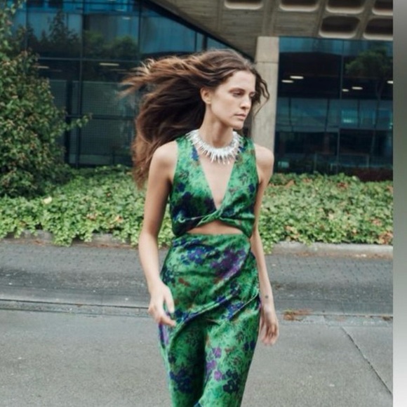 New Zara Green Floral Cutout Midi Dress - Picture 7 of 11